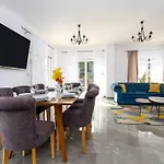 بيت للعطل Lukas Und Ana Mit Schwimmbad By Interhome Pinezići